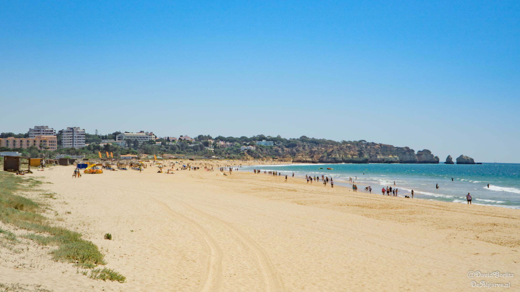 Praia de Alvor - beaches in Alvor Algarve