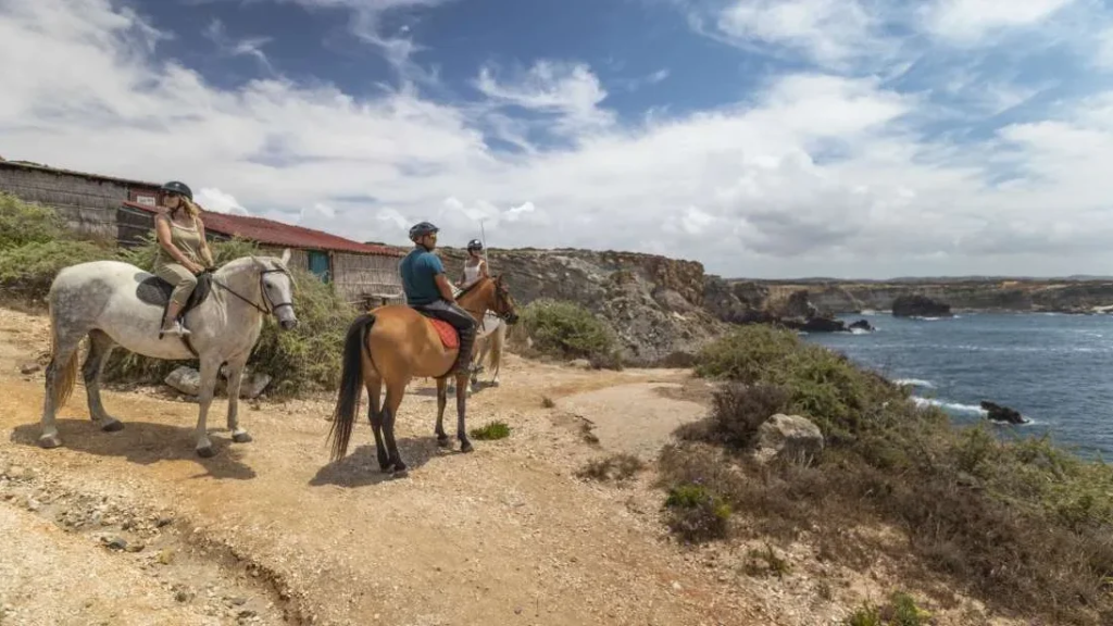 horse riding algarve aljezur portugal