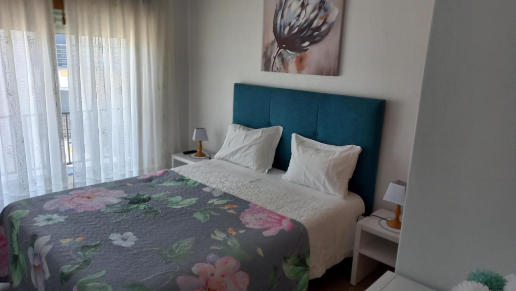 Cheap but good hotels & B&B's