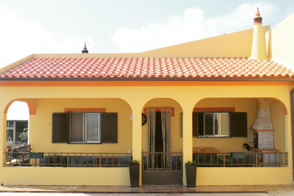 Cheap but good hotels & B&B's in the Algarve