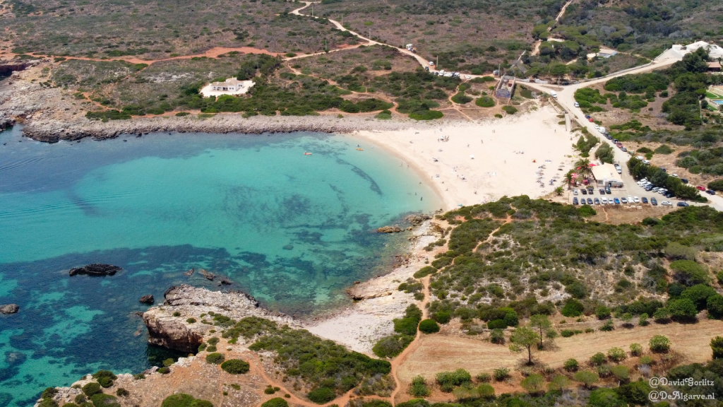 Most beautiful beaches in the Algarve: Praia da Ingrina