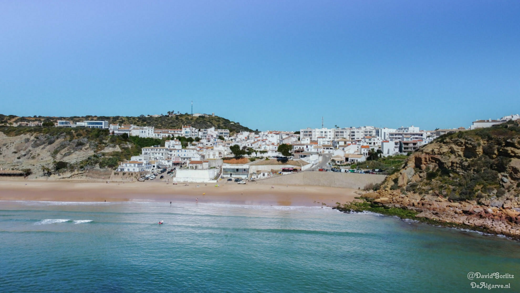 Best beaches Algarve: Praia do Burgau