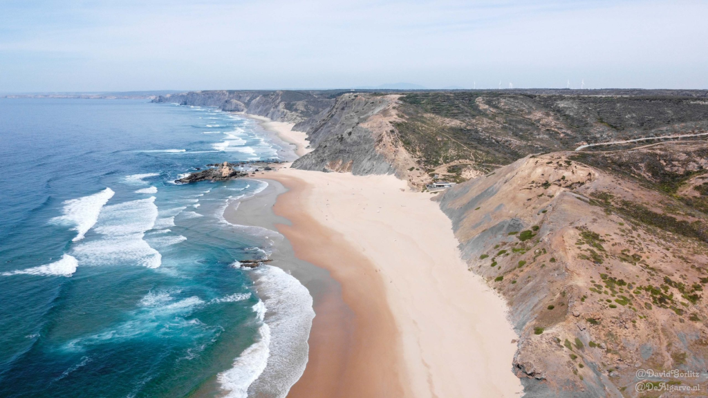 Most beautiful beaches Algarve:: Praia do Castelejo